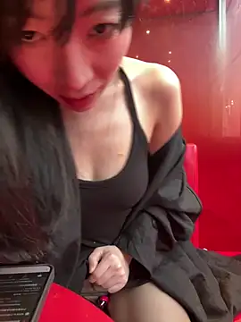 Yourkeer pussy play - 10-04-2025