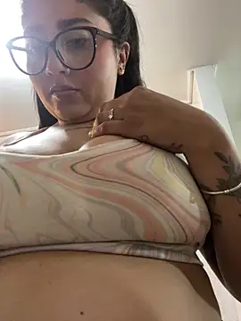 Croftsmila with friend camshow