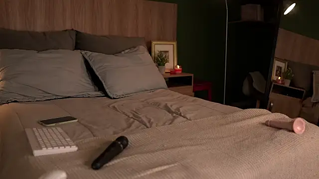 Afrodita__25 with friend show