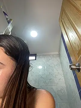 Elaarajim deepthroat camshow