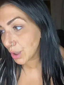 LittleMissEeve tits show