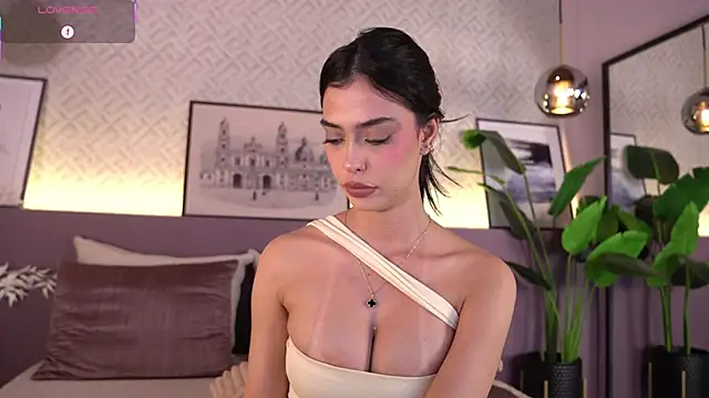 ElleDiane self squirt